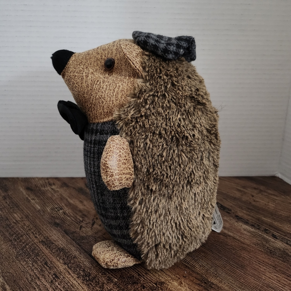 Hedgehog Weighted Plush Figure - Picture 4 of 4